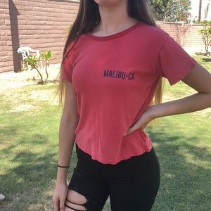 BRANDY MELVILLE Malibu-CA tshirt